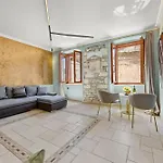 Διαμέρισμα Diana Hall View